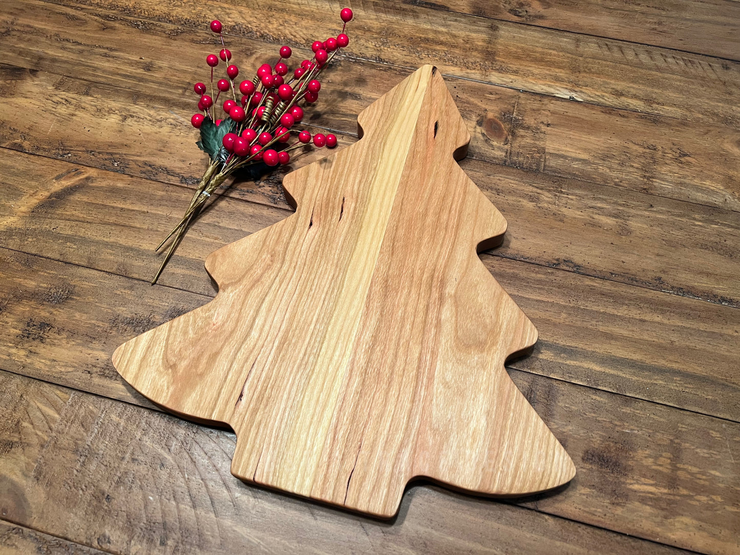 14" Christmas Tree Wood Cutting Board, Christmas Cheese Board, Charcuterie Board, Wood Platter, Wood Serving Board, Housewarming Gift