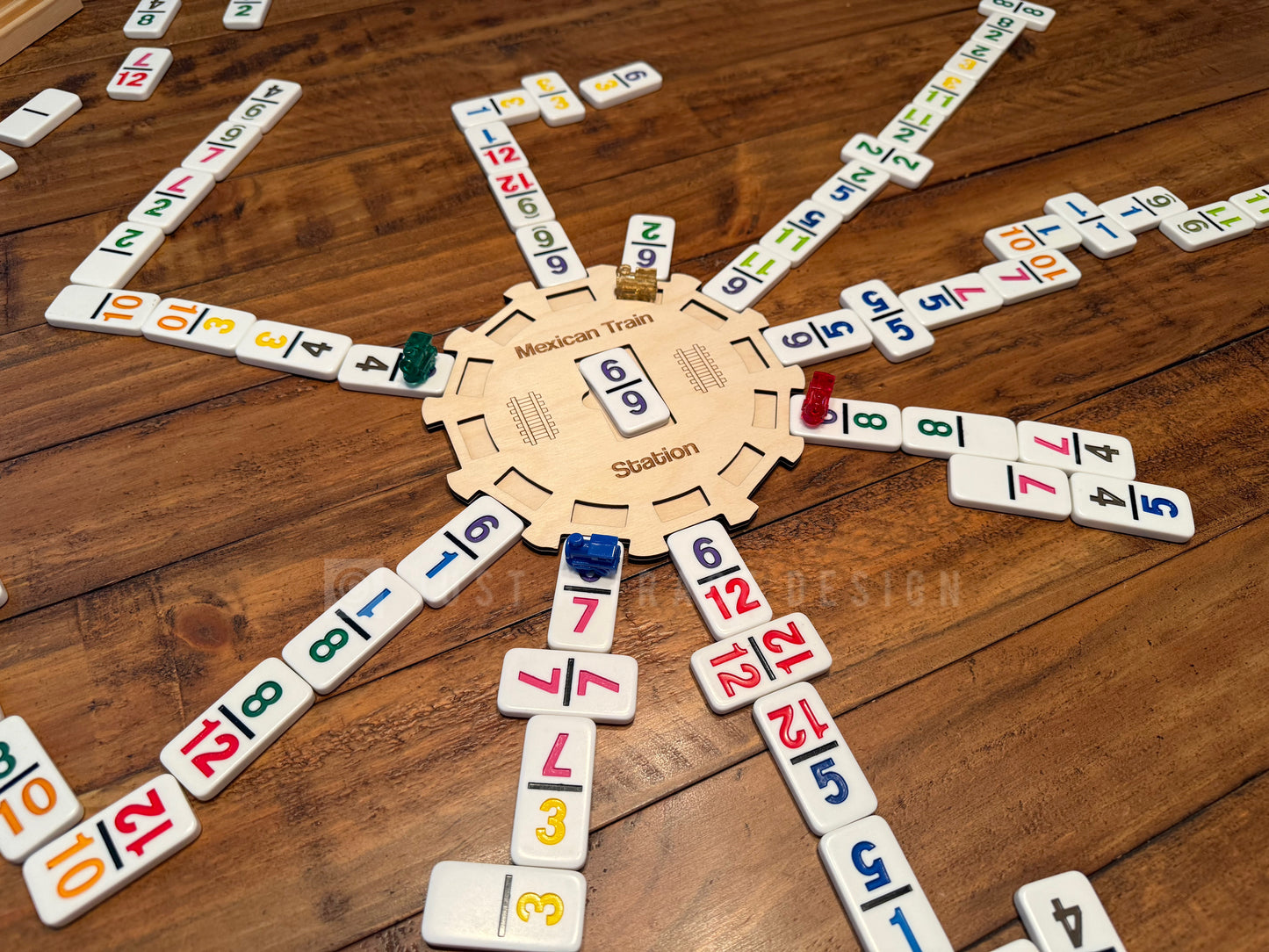 12 Player Mexican Train Dominoes Hub, Wooden Domino Holder, Family Game Night, Centerpiece Domino Hub, Mexican Train Game, Domino Game