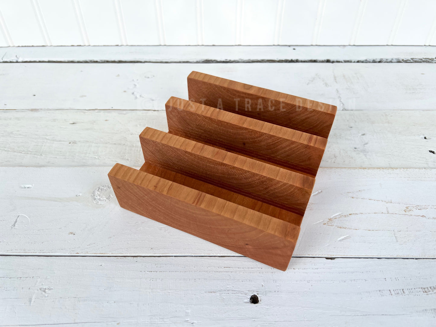 3 Slot Cutting Board Stand, Cutting Board Display Stand, Butcher Block Display, Cutting Board Holder, Housewarming Gift, Wedding Gift