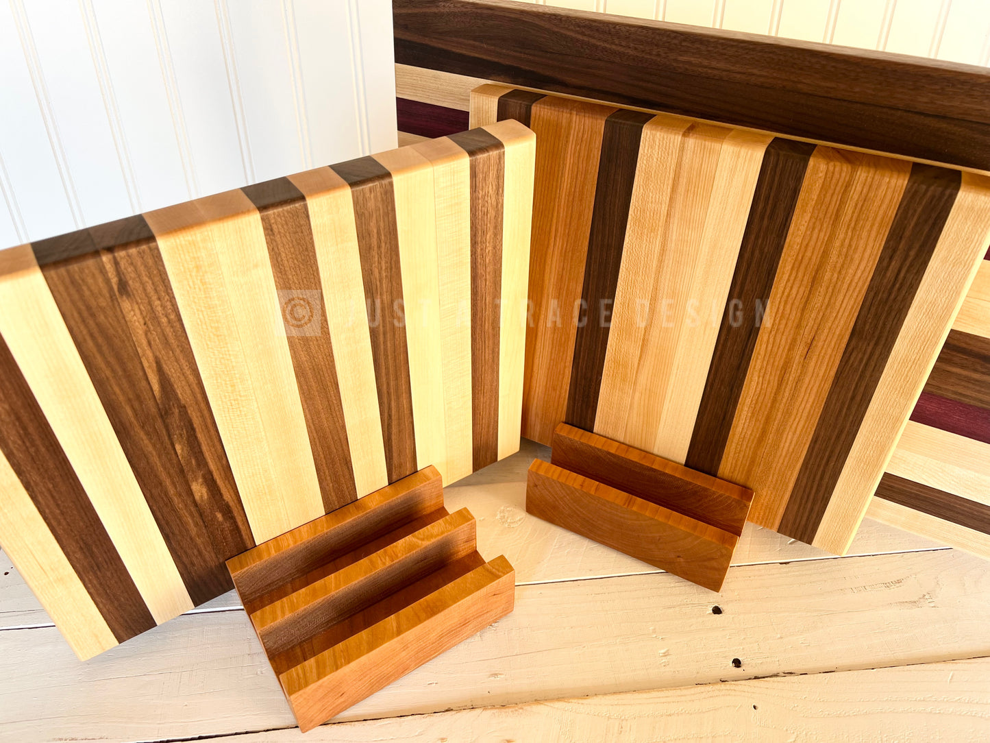 3 Slot Cutting Board Stand, Cutting Board Display Stand, Butcher Block Display, Cutting Board Holder, Housewarming Gift, Wedding Gift