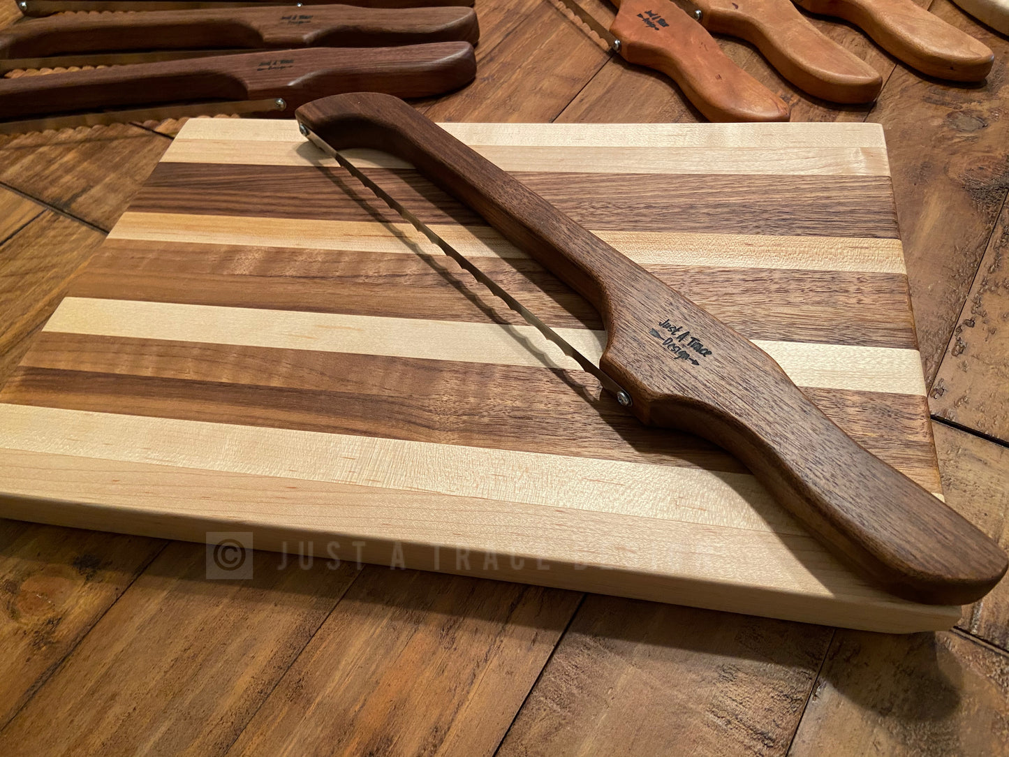 Bow Bread Knife, Wood Bread Knife, Fiddle Bread Knife, Wooden Bread Knife, Foodie Gift, Housewarming Gift, Wedding Gift, Anniversary Gift