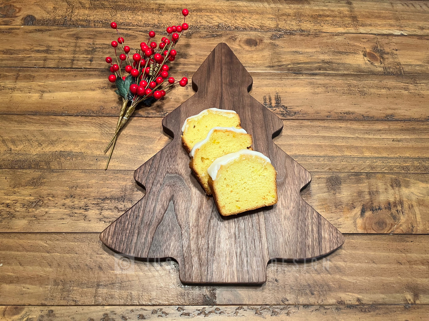 14" Christmas Tree Wood Cutting Board, Christmas Cheese Board, Charcuterie Board, Wood Platter, Wood Serving Board, Housewarming Gift