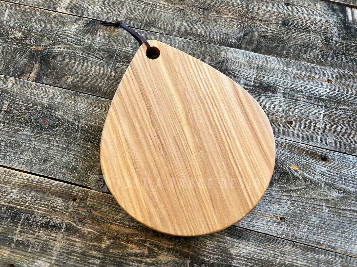 Tear Drop Shaped Cutting Board, Charcuterie Cutting Board, Housewarming Gift, Wedding Gift, Cherry or Ash Hardwood, 11 1/2 x 9 3/8" x 3/4"